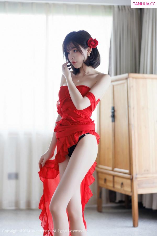 陈芝 芝芝Booty [XiuRen]高清写真图 2024.11.14 No.9449 徐莉芝Booty 黑丝美腿第48张图片